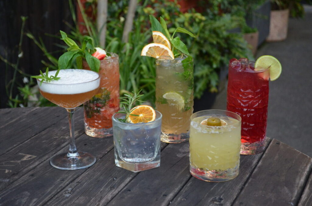 Accommodation in Albany WA – Six Degrees central stay with bar and restaurant
